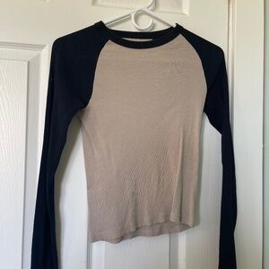 Brandy Melville Long Sleeve